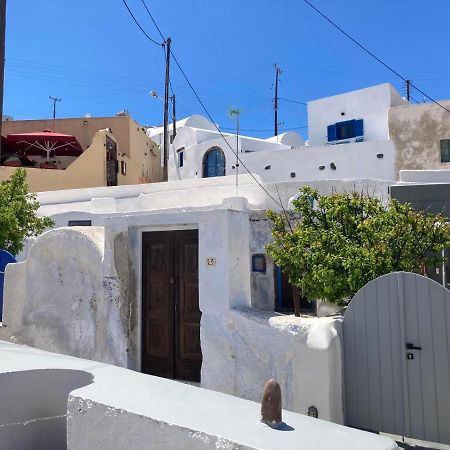 Cave House Martrona Villa Foinikia  Bagian luar foto
