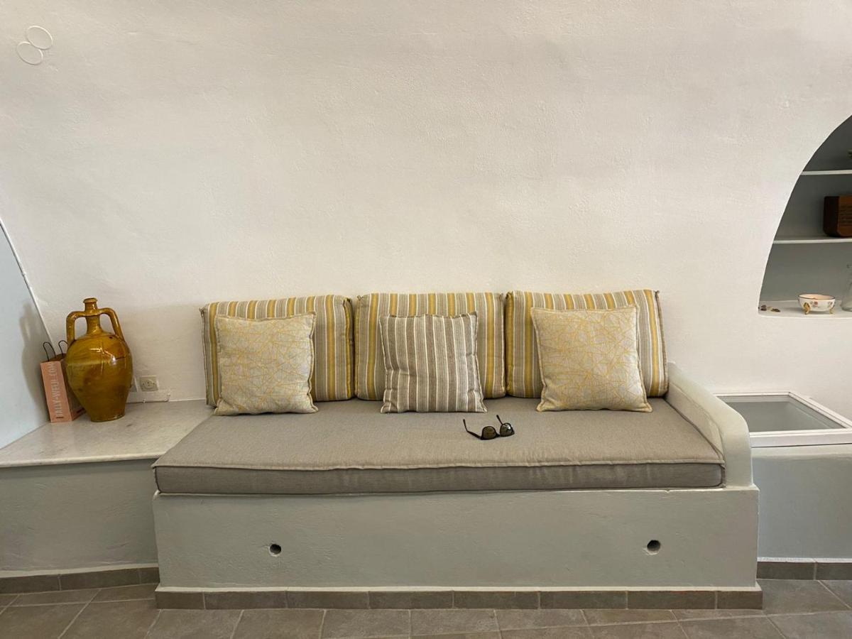Cave House Martrona Villa Foinikia  Bagian luar foto