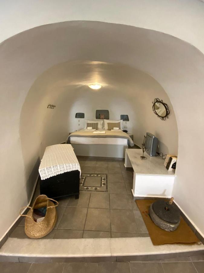 Cave House Martrona Villa Foinikia  Bagian luar foto